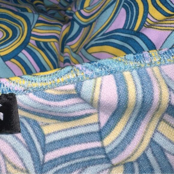 BCBG Paris Halter Style Mini Dress Large Retro Ruched Sides Party Festival - Picture 9 of 11